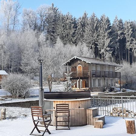 White Wood Villa Darney Kültér fotó